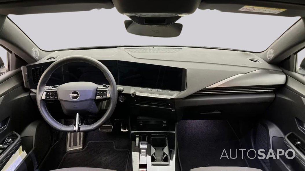Opel Astra de 2023