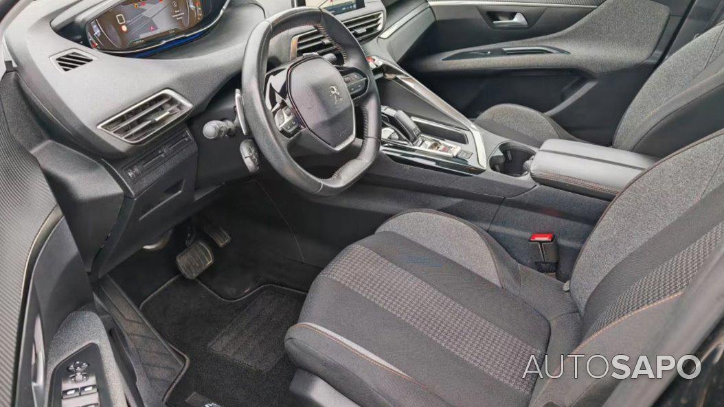 Peugeot 5008 de 2020