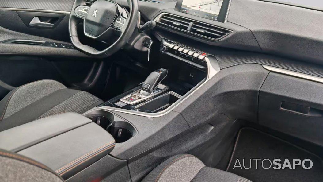 Peugeot 5008 de 2020