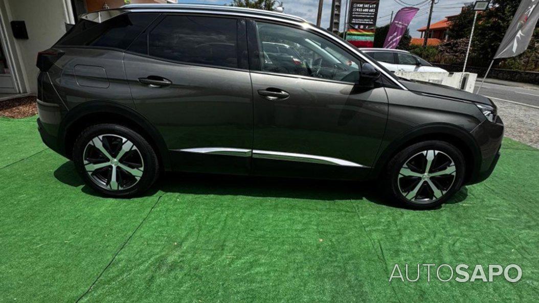 Peugeot 3008 1.2 PureTech Allure EAT6 de 2017
