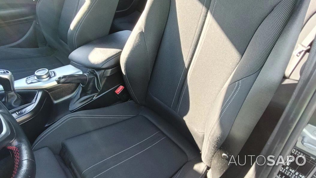 BMW Série 1 116 d EfficientDynamics Line Sport de 2019