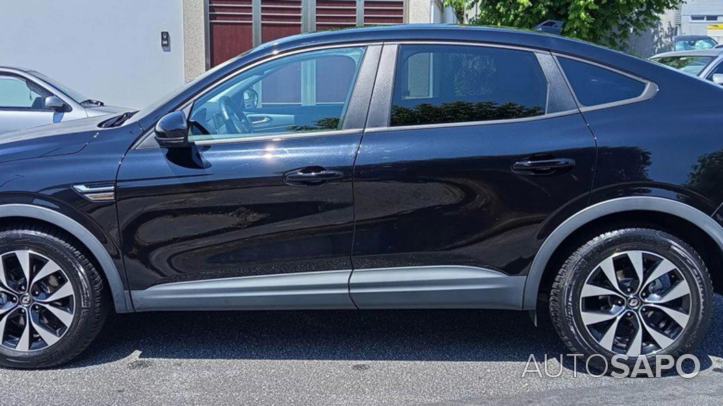 Renault Arkana 1.6 E-Tech Business de 2023