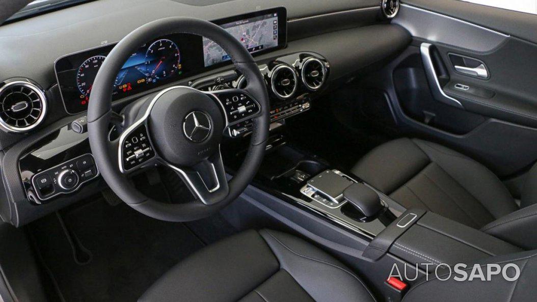 Mercedes-Benz Classe A 180 d Progressive Aut. de 2019