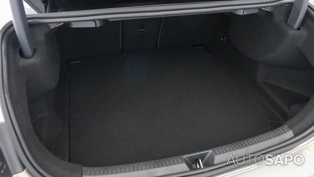 Mercedes-Benz Classe A 180 d Progressive Aut. de 2019