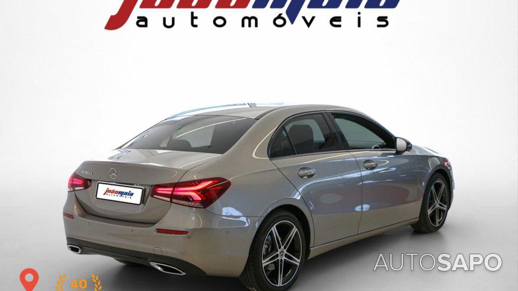 Mercedes-Benz Classe A 180 d Progressive Aut. de 2019