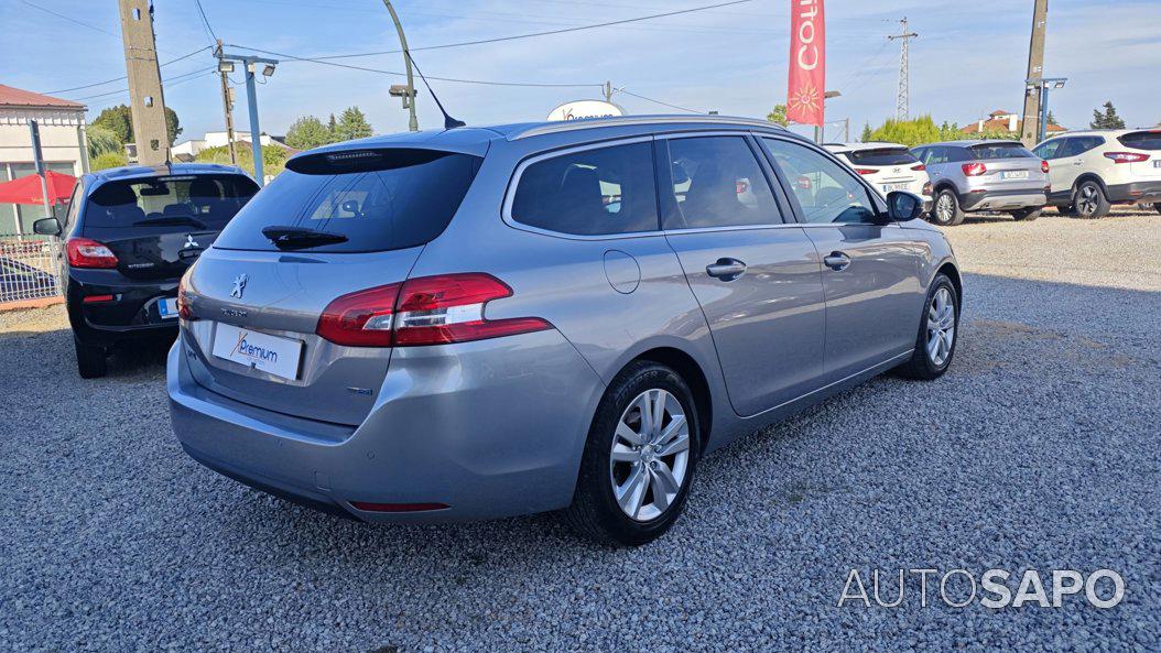 Peugeot 308 de 2015