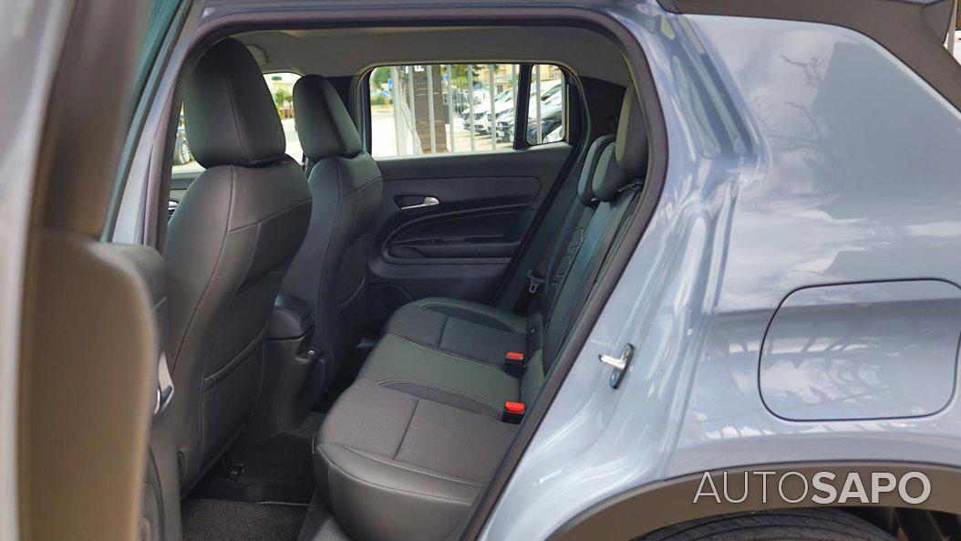 Jeep Avenger 1.2 GSE T3 Altitude de 2025