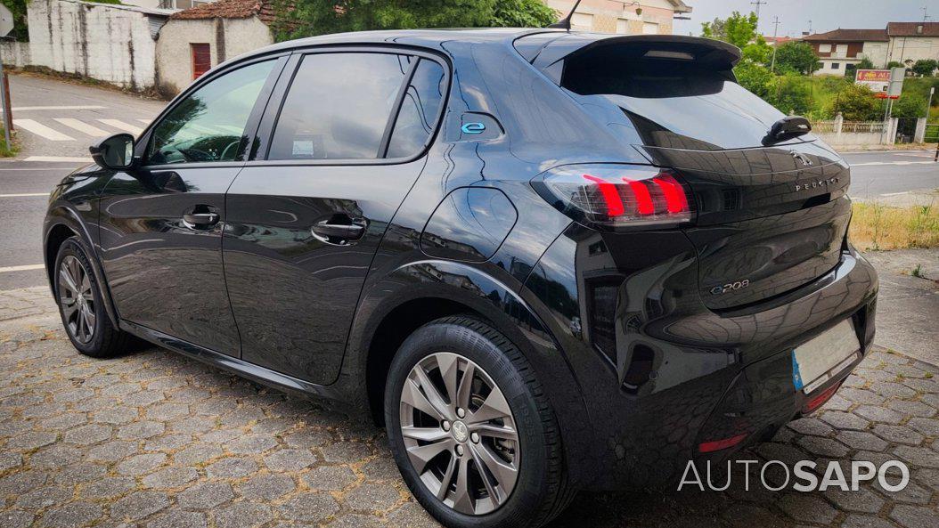 Peugeot E-208 de 2022
