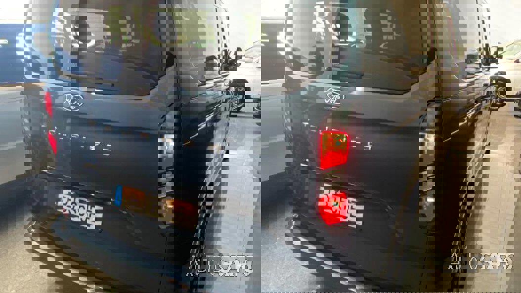 Ford Tourneo Custom de 2024