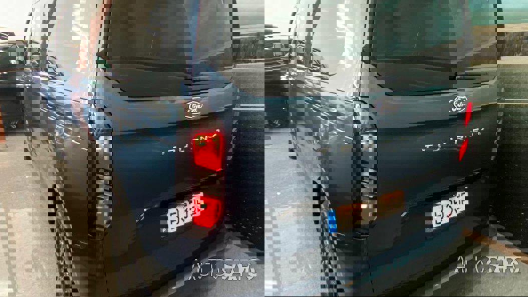 Ford Tourneo Custom de 2024