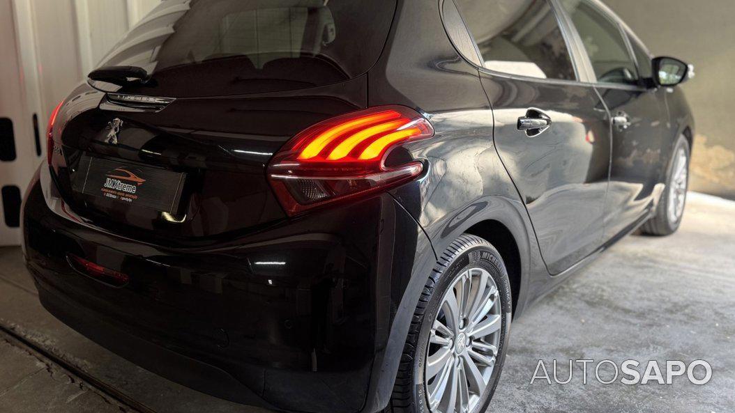 Peugeot 208 1.2 PureTech Style de 2017