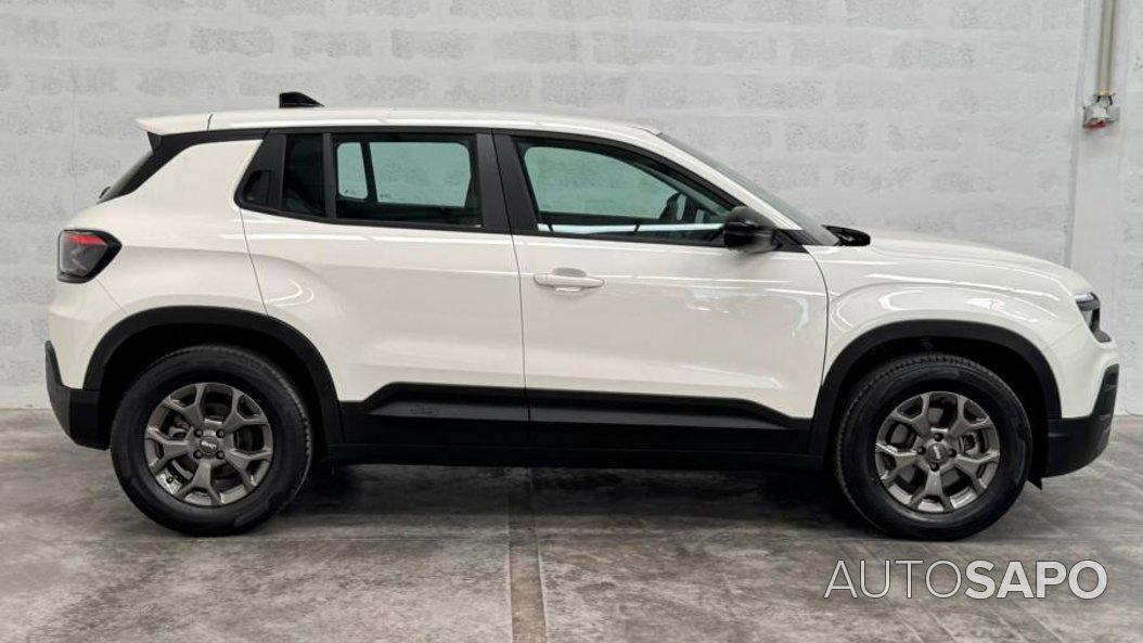 Jeep Avenger 54 kWh Summit de 2024