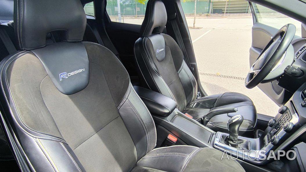 Volvo V40 1.6 D2 R-Design de 2013