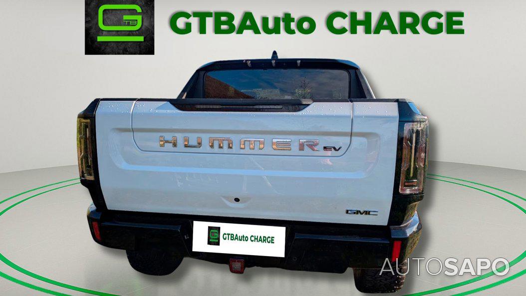 Aston Martin DBX de 2023