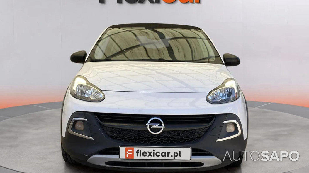 Opel Adam 1.0 T Rocks de 2017