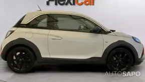 Opel Adam 1.0 T Rocks de 2017