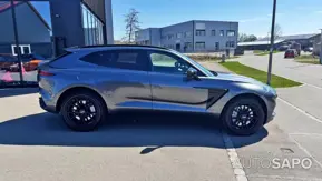 Aston Martin DBX de 2021