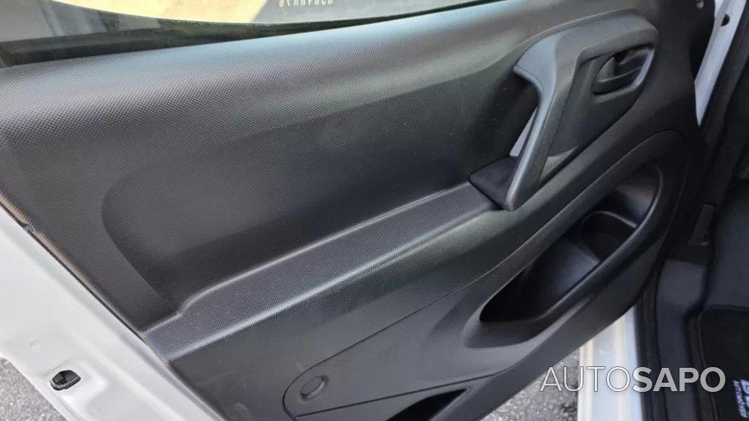 Peugeot Partner 1.6 BlueHDi L1 Premium 3L de 2016