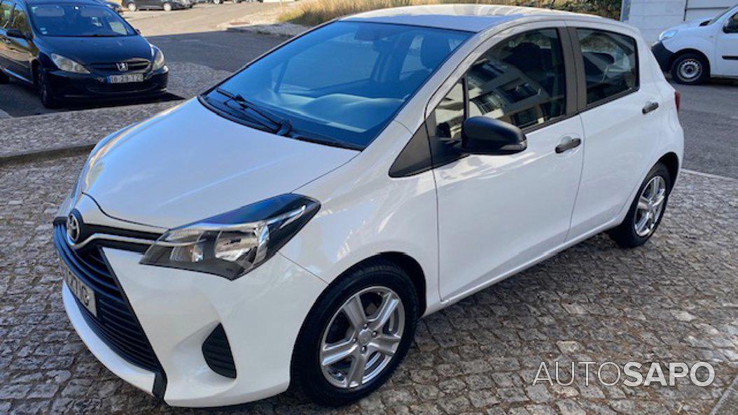 Toyota Yaris 1.0 VVT-i Comfort+Pack Style de 2016