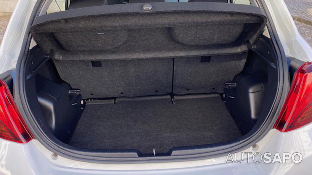 Toyota Yaris 1.0 VVT-i Comfort+Pack Style de 2016