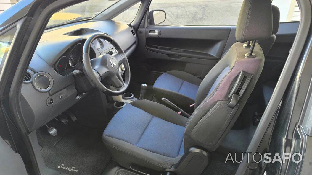 Mitsubishi Colt 1.1 Planet de 2007