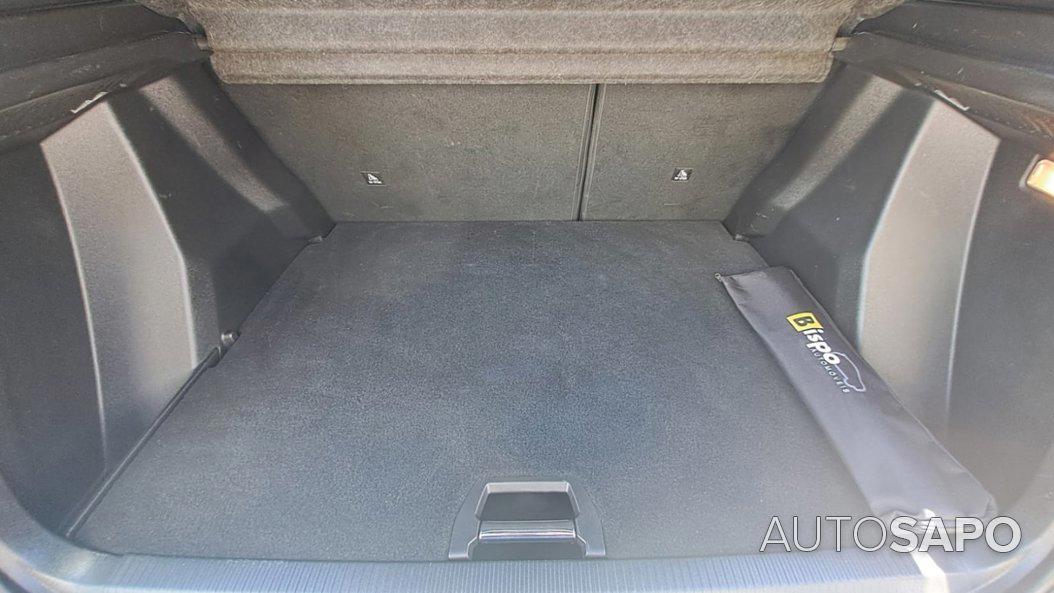 Peugeot 2008 1.2 PureTech Allure EAT8 de 2021