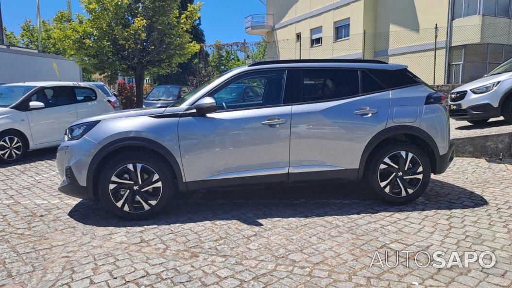 Peugeot 2008 1.2 PureTech Allure EAT8 de 2021