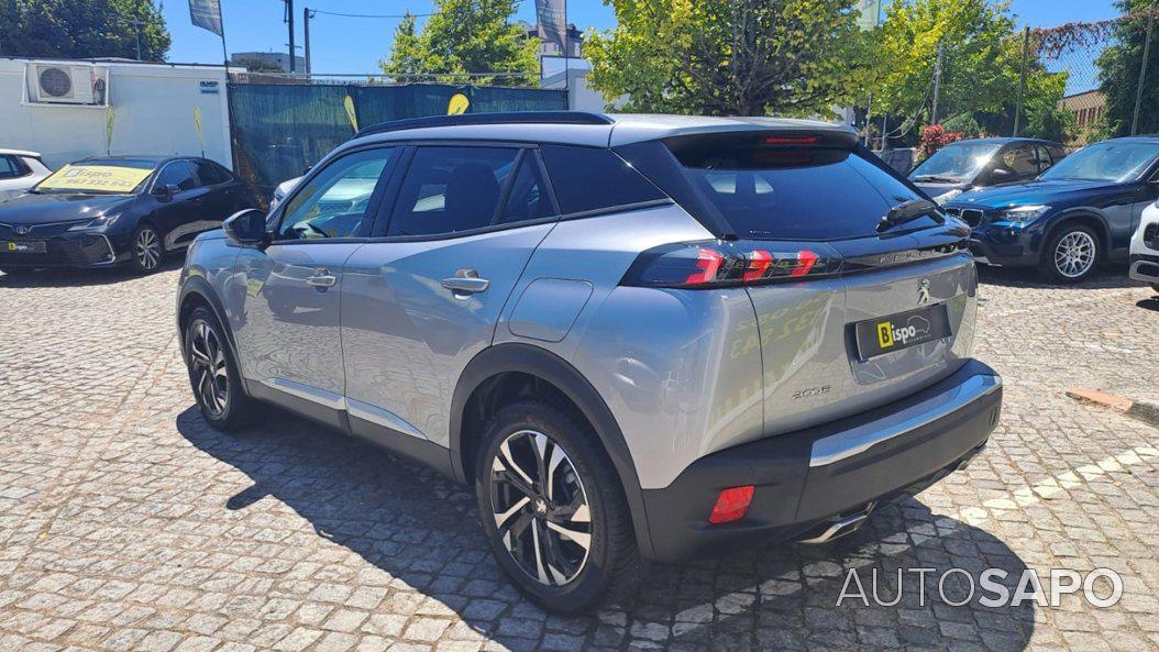 Peugeot 2008 1.2 PureTech Allure EAT8 de 2021