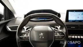 Peugeot 5008 1.2 PureTech Allure EAT8 de 2020