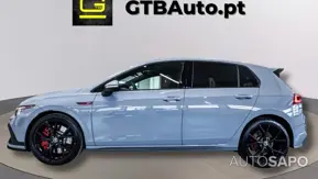 Volkswagen Golf de 2024