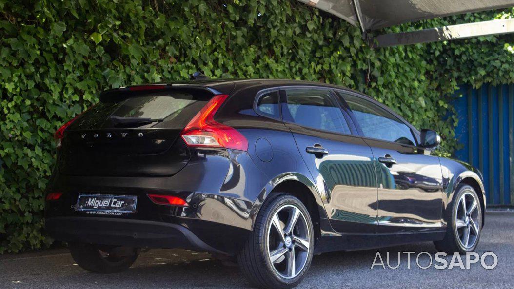 Volvo V40 2.0 D2 Momentum de 2016