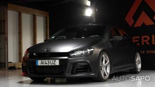 Volkswagen Scirocco 2.0 TDi R-Line DSG de 2011