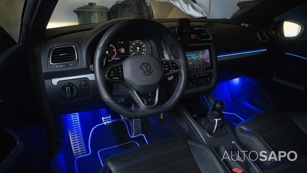 Volkswagen Scirocco 2.0 TDi R-Line DSG de 2011