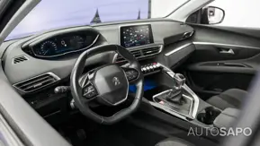 Peugeot 3008 1.5 BlueHDi Active de 2020