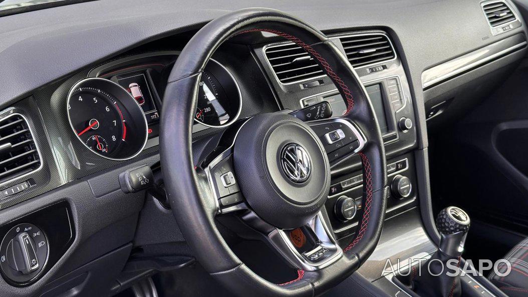 Volkswagen Golf 2.0 TSi GTi de 2015