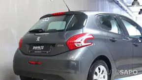 Peugeot 208 de 2013
