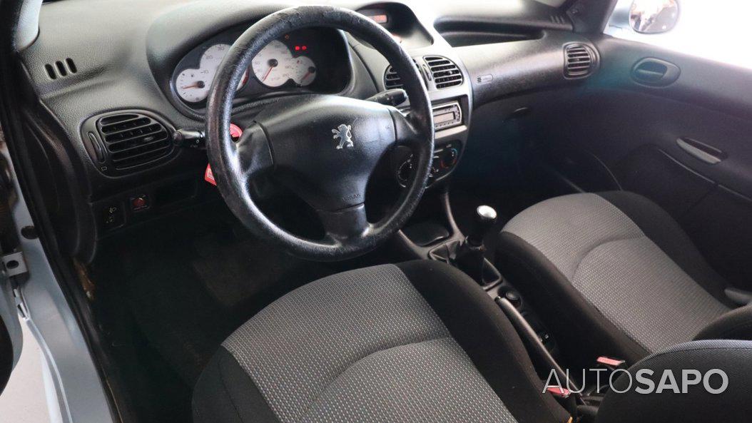 Peugeot 206 1.4 HDi ColorLine de 2003