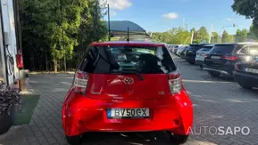 Toyota iQ de 2010