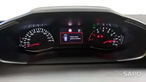 Peugeot 2008 1.2 PureTech Allure EAT8 de 2022