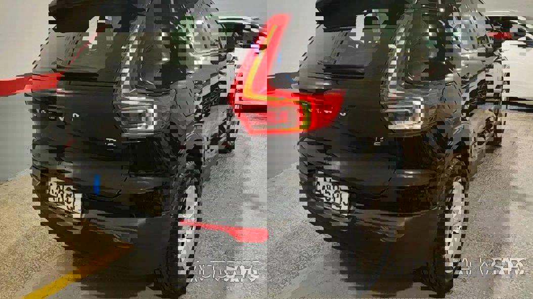 Volvo XC40 1.5 T2 Momentum Core de 2022