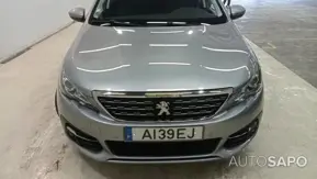 Peugeot 308 1.2 PureTech Allure de 2021