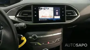 Peugeot 308 1.2 PureTech Allure de 2021