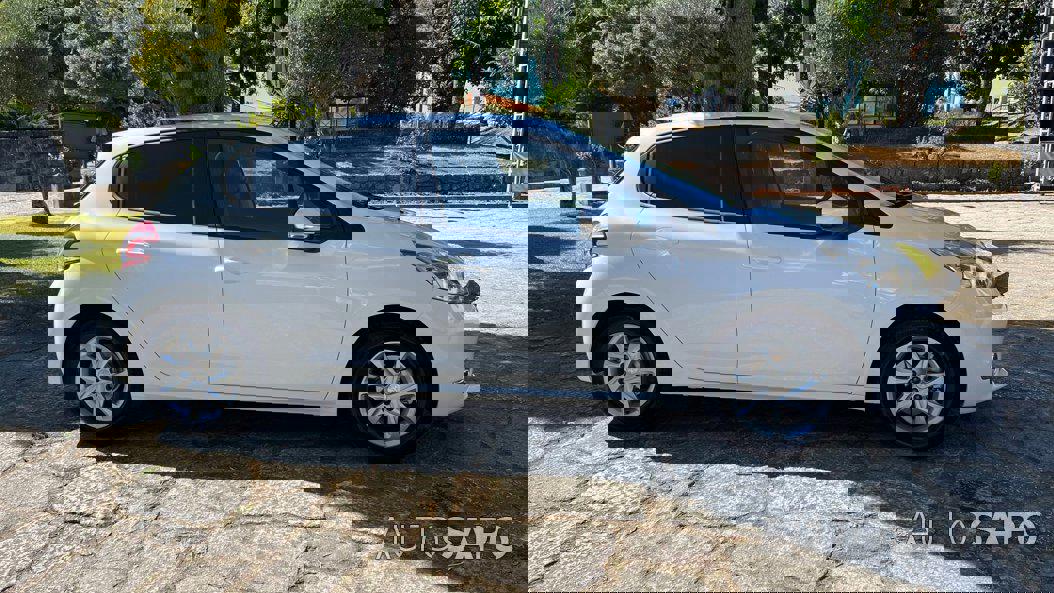 Peugeot 208 de 2013