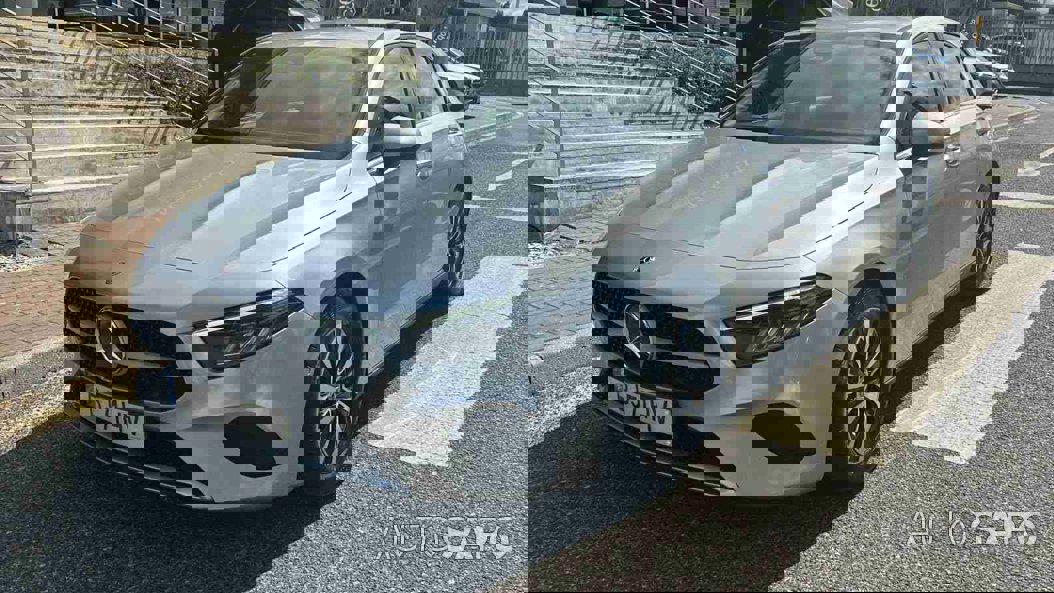 Mercedes-Benz Classe A 200 de 2024