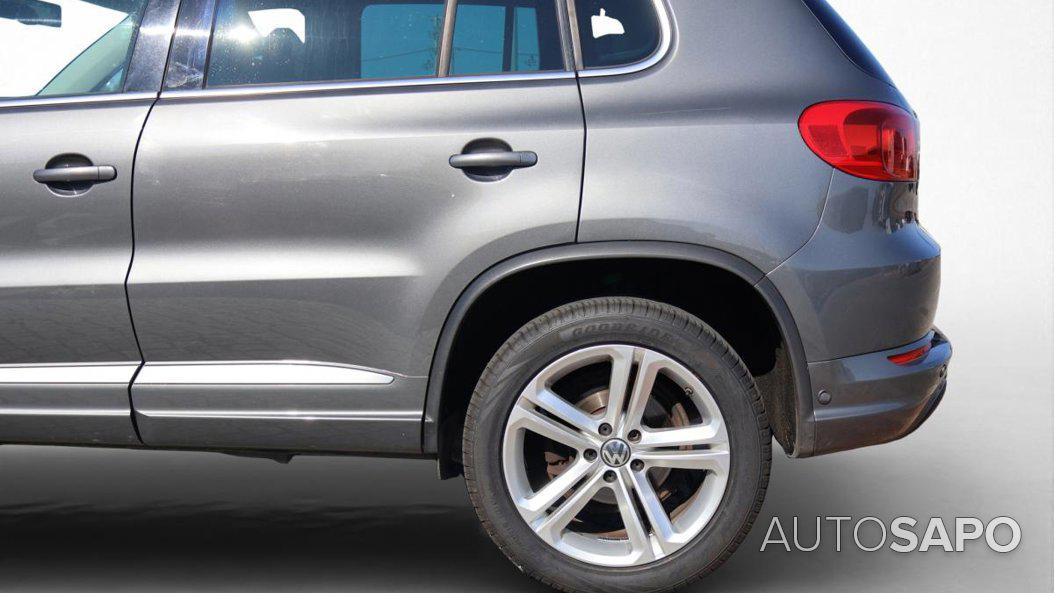 Volkswagen Tiguan 2.0 TDi Sport BlueMotion 4Motion DSG de 2013