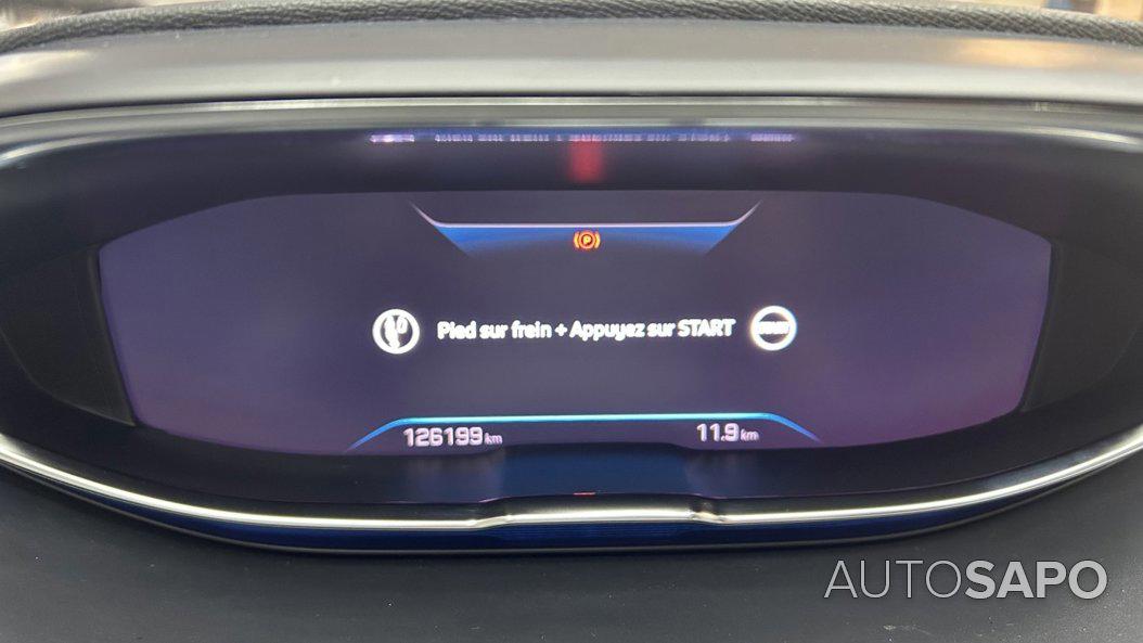 Peugeot 3008 1.2 PureTech Allure EAT8 de 2021