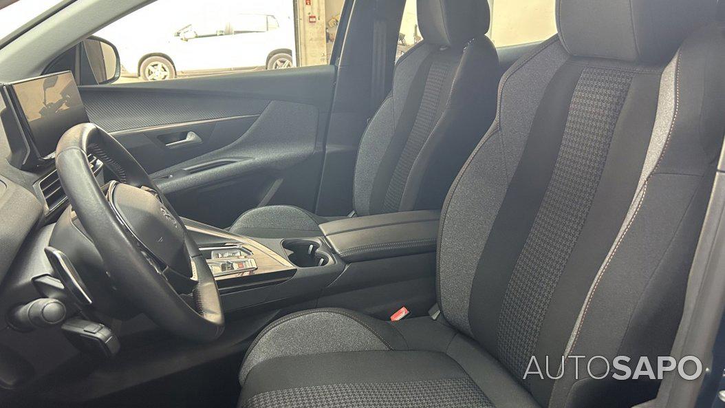 Peugeot 3008 1.2 PureTech Allure EAT8 de 2021