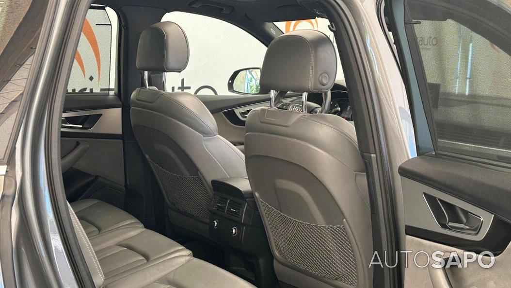 Audi Q7 3.0 TDi quattro S-line Tiptronic 7L de 2016