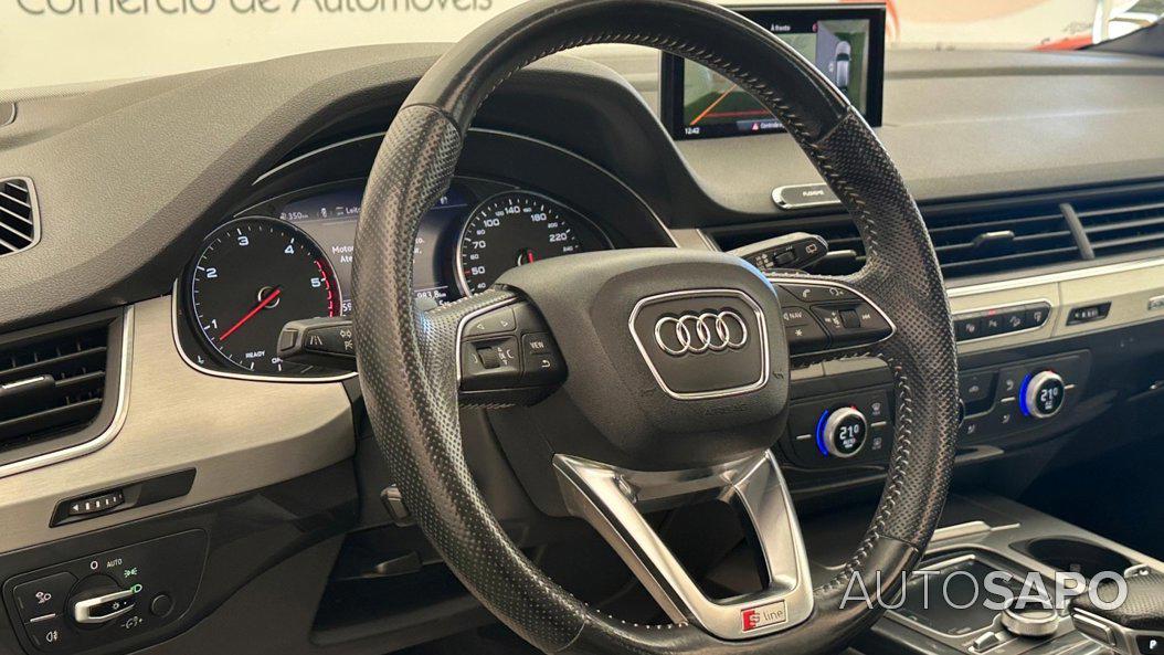 Audi Q7 3.0 TDi quattro S-line Tiptronic 7L de 2016