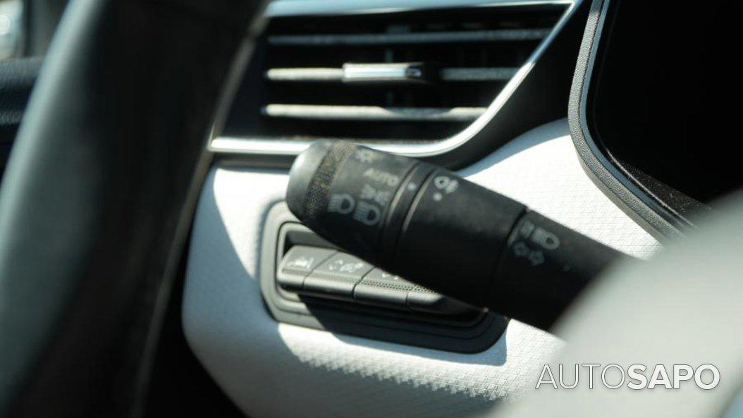 Renault Clio 1.0 TCe Limited Bi-Fuel de 2021